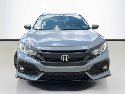 Used 2018 Honda Civic Sport image 2