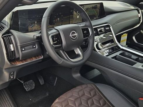 New 2025 Nissan Armada Platinum image 9