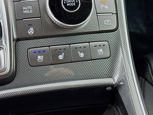 Used 2022 Hyundai Santa Fe Limited w/ Winter Weather Package image 24