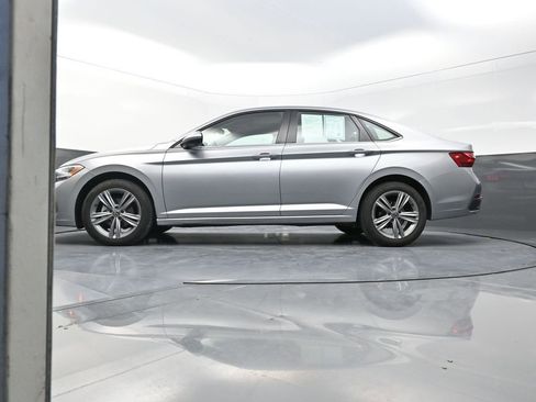 Used 2024 Volkswagen Jetta SE image 24