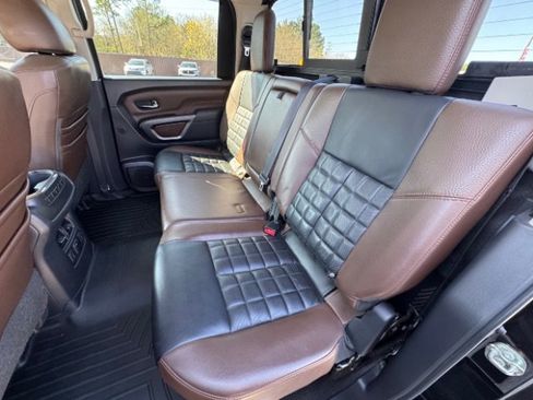 Used 2017 Nissan Titan Platinum Reserve image 17