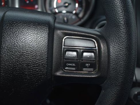 Used 2012 Dodge Journey SXT image 22