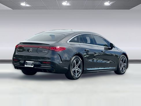 Certified 2023 Mercedes-Benz EQS 580 4MATIC Sedan image 9
