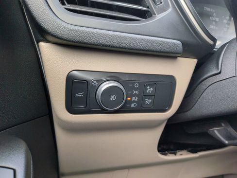 Certified 2020 Ford Escape SEL AWD/4WD image 25