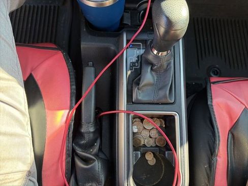 Used 2023 Toyota Tacoma 4x4 Double Cab image 25