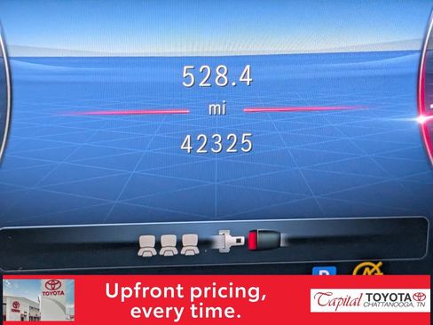 Used 2023 Mercedes-Benz GLC 300 image 20