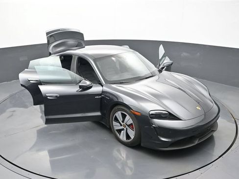 Certified 2023 Porsche Taycan 4S w/ Premium Package AWD/4WD image 32