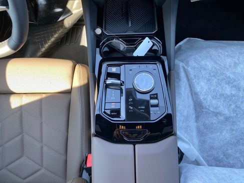 New 2026 BMW 530i xDrive AWD/4WD image 10