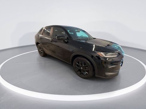 Used 2024 Honda HR-V Sport image 2
