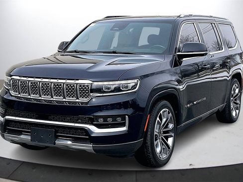 Used 2022 Jeep Grand Wagoneer Series III image 4