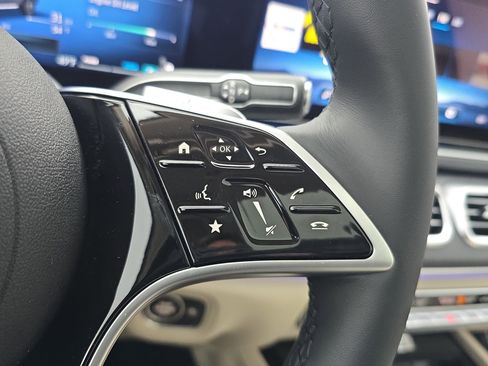 New 2026 Mercedes-Benz GLE 450 4MATIC image 18