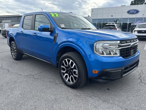 Used 2022 Ford Maverick Lariat w/ Lariat Luxury Package FWD image 1