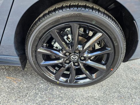 New 2026 MAZDA MAZDA3 Carbon image 18