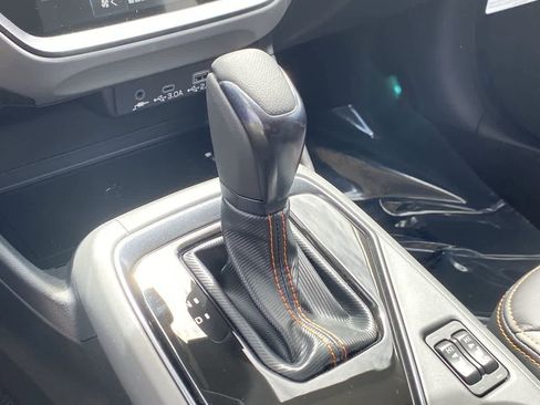 Used 2025 Subaru Crosstrek 2.5i Limited w/ Crosstrek Mirror Package image 31