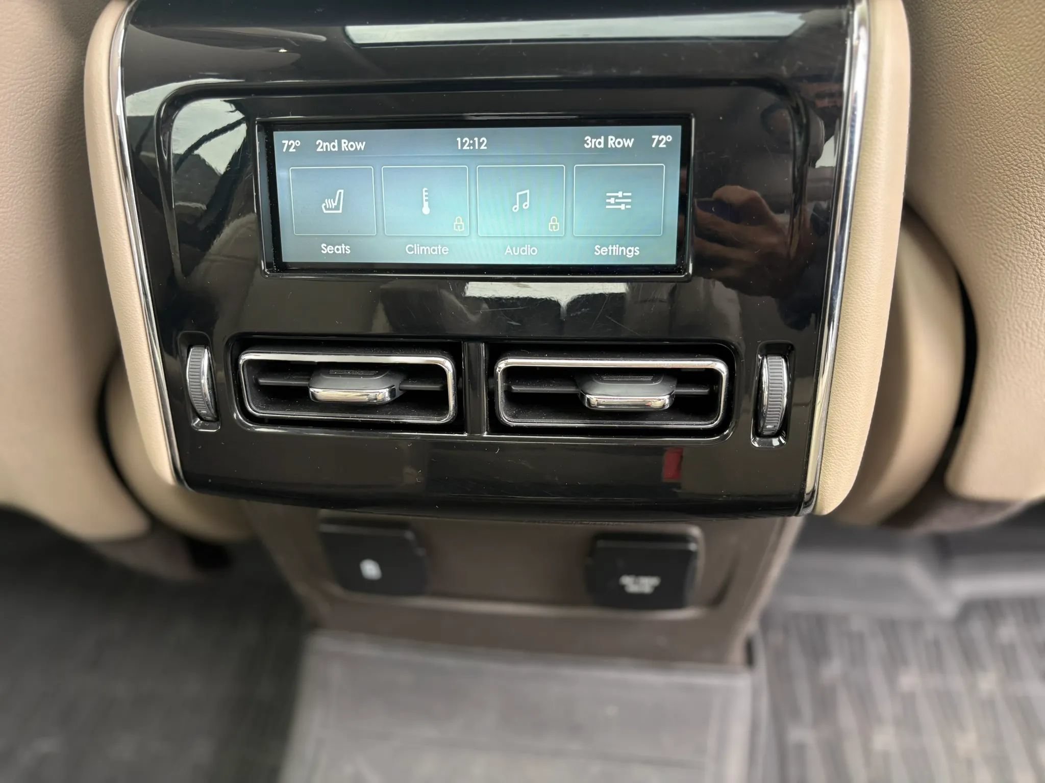 Used 2020 Lincoln Aviator Reserve w/ Equipment Group 202A AWD/4WD image 33