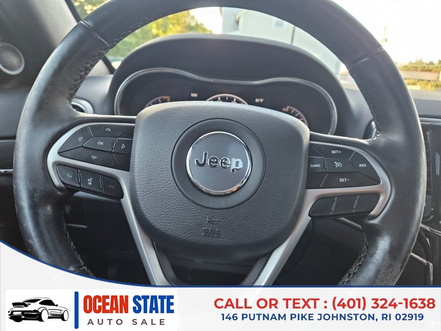 Used 2021 Jeep Grand Cherokee Limited w/ Premium Lighting Group AWD/4WD image 22