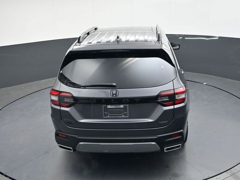 New 2026 Honda Pilot Touring image 26