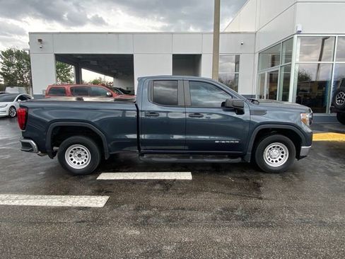 Used 2020 GMC Sierra 1500 2WD Double Cab w/ Sierra Value Package image 11