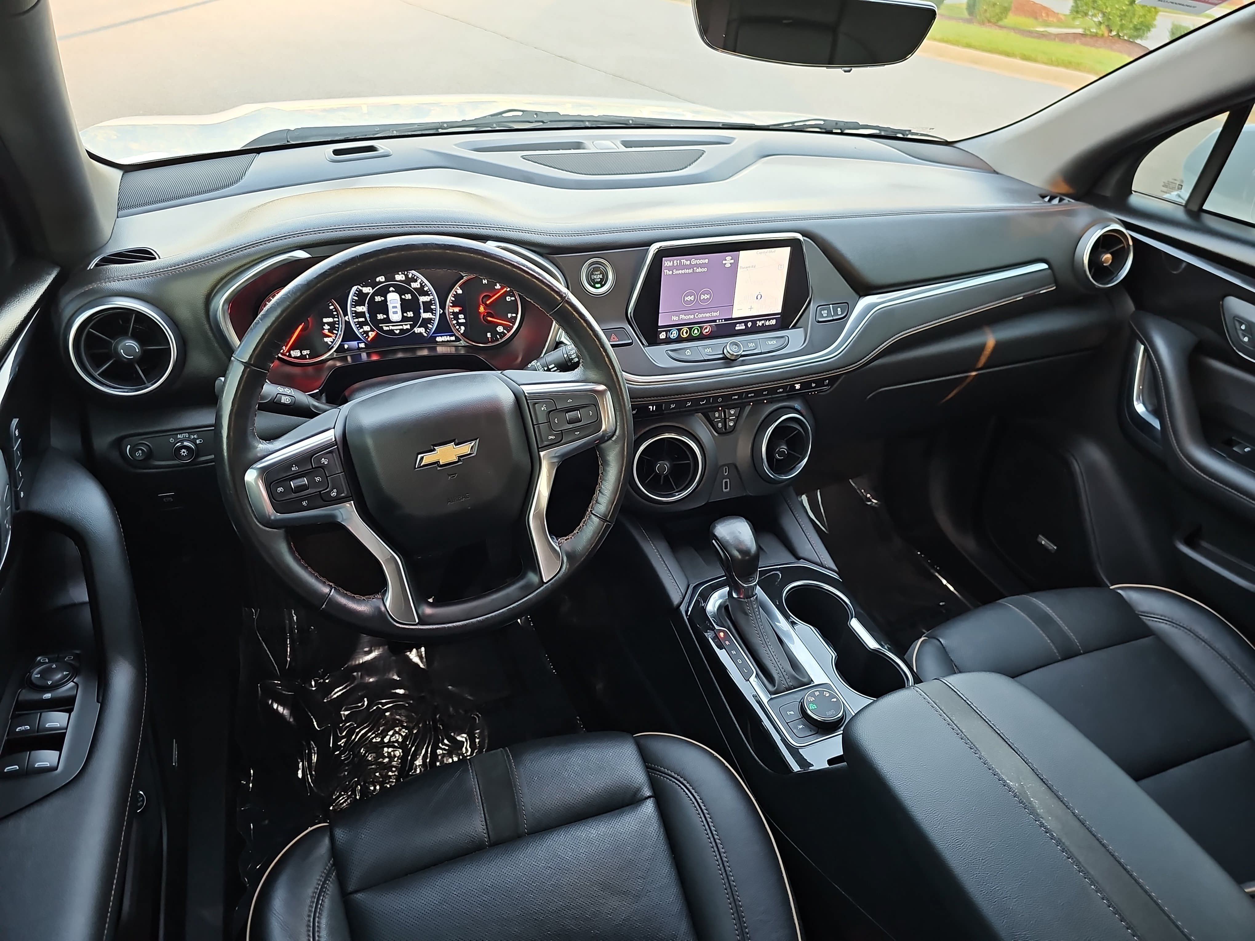 Used 2019 Chevrolet Blazer Premier w/ Driver Confidence II Package AWD/4WD image 17
