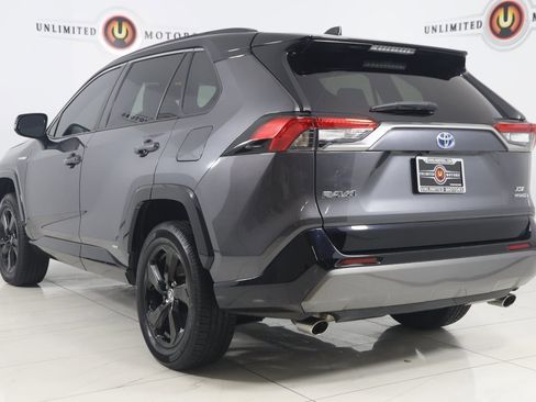 Used 2021 Toyota RAV4 XSE image 4