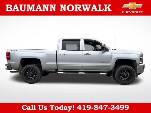 Used 2018 Chevrolet Silverado 2500 LT w/ All Star Edition AWD/4WD image 15