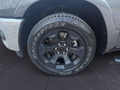 Used 2025 RAM 1500 Big Horn AWD/4WD image 14