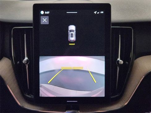 New 2026 Volvo XC60 B5 Core image 18