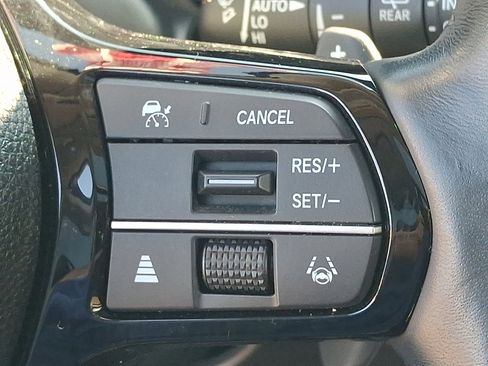Used 2023 Honda Pilot Elite image 23