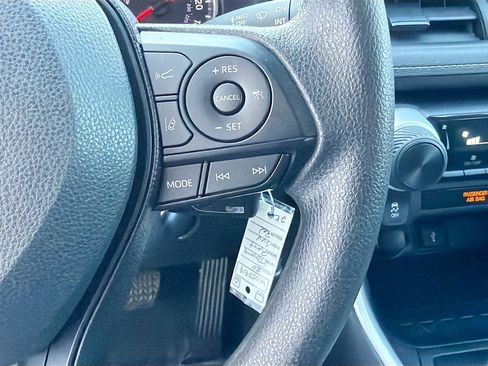 Used 2020 Toyota RAV4 LE image 35