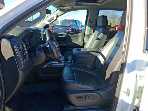 Used 2020 Chevrolet Silverado 1500 LTZ w/ LTZ Premium Package image 10