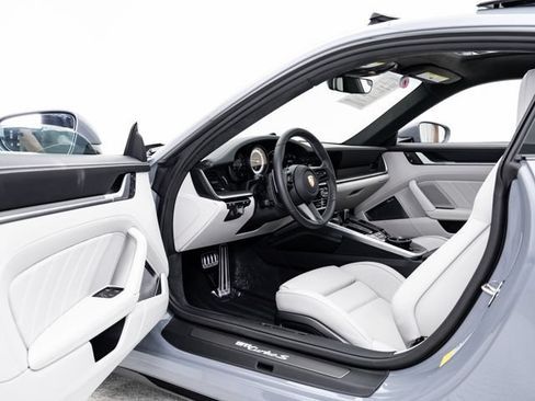 Certified 2024 Porsche 911 Turbo S AWD/4WD image 7