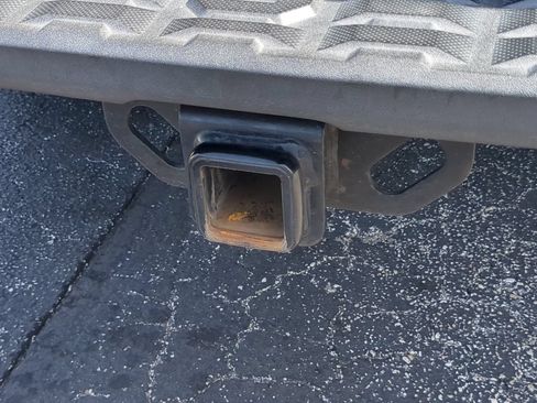Used 2019 Toyota Tacoma Limited RWD image 10