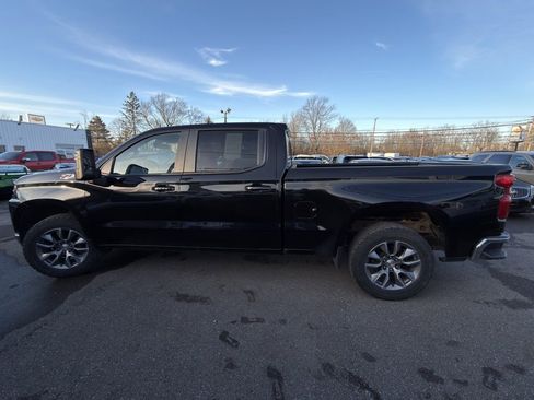 Used 2020 Chevrolet Silverado 1500 LT w/ All-Star Edition image 16