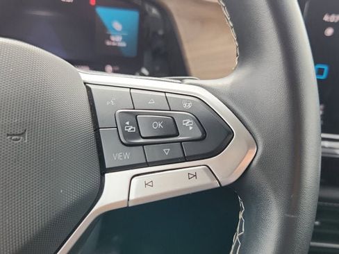 Used 2024 Volkswagen Atlas SE AWD/4WD image 25