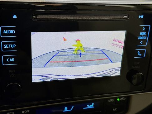 Used 2019 Toyota Corolla LE image 5