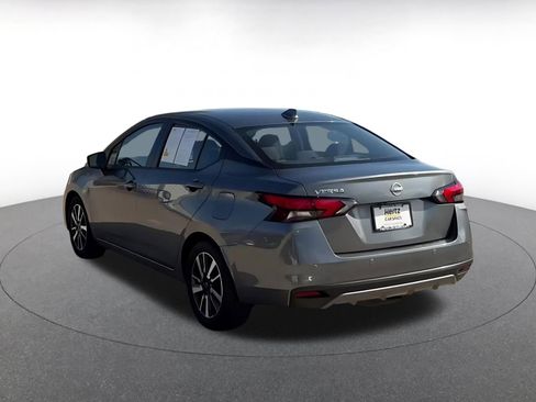 Used 2025 Nissan Versa SV image 11