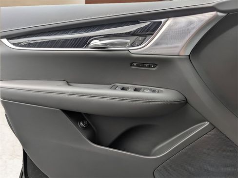 New 2025 Cadillac XT6 Premium Luxury w/ Technology Package image 11