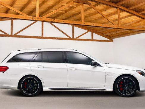 Used 2014 Mercedes-Benz E 63 AMG S-Model image 6
