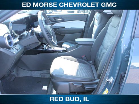 New 2026 Chevrolet Trax LT w/ Driver Confidence Package FWD image 7