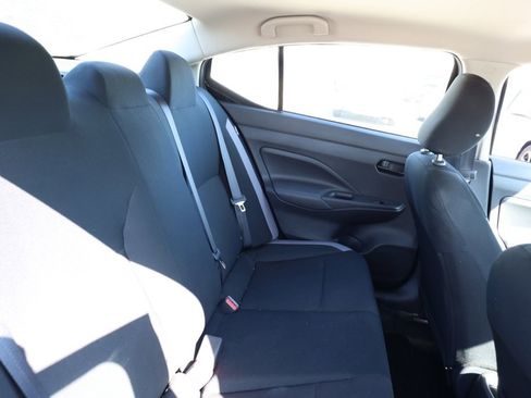 Used 2025 Nissan Versa S image 15