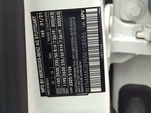 Certified 2021 Mercedes-Benz GLB 250 image 29