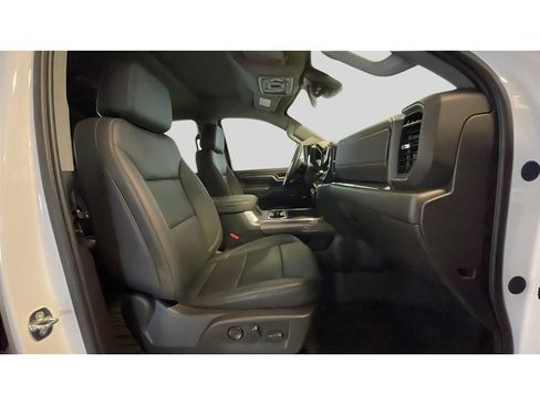Used 2024 Chevrolet Silverado 3500 LTZ w/ LTZ Plus Package AWD/4WD image 16