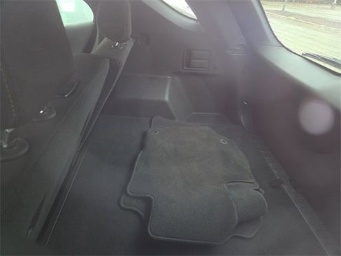 Used 2023 Chevrolet Equinox LT image 10