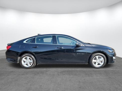 Used 2022 Chevrolet Malibu LS image 20