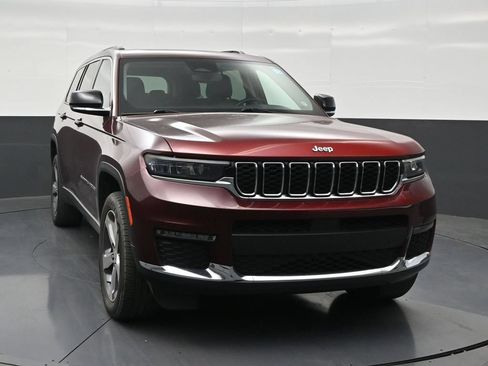 Used 2021 Jeep Grand Cherokee L Limited AWD/4WD image 7