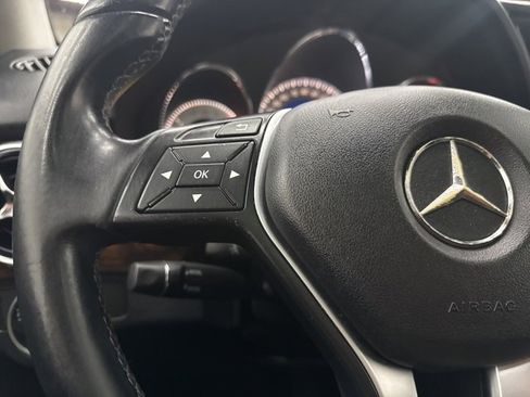 Used 2013 Mercedes-Benz GLK 250 GLK 250 image 11