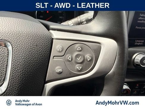 Used 2024 GMC Terrain SLT AWD/4WD image 24