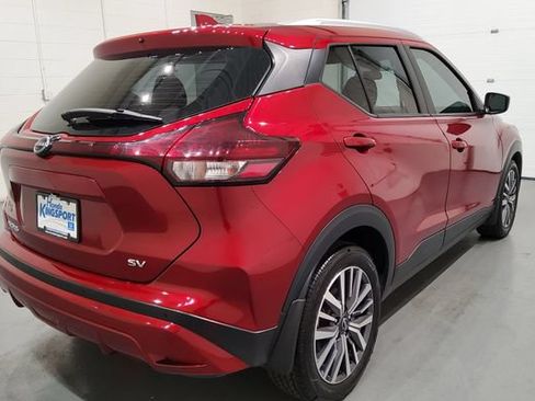 Used 2023 Nissan Kicks SV FWD image 7