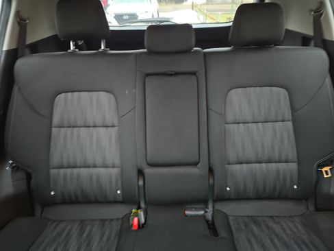 Used 2020 Kia Sportage LX image 23