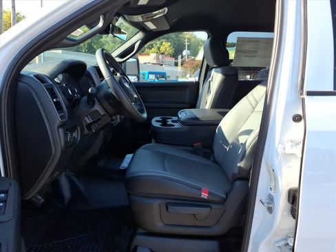 New 2026 RAM 2500 Tradesman w/ Chrome Appearance Group image 5